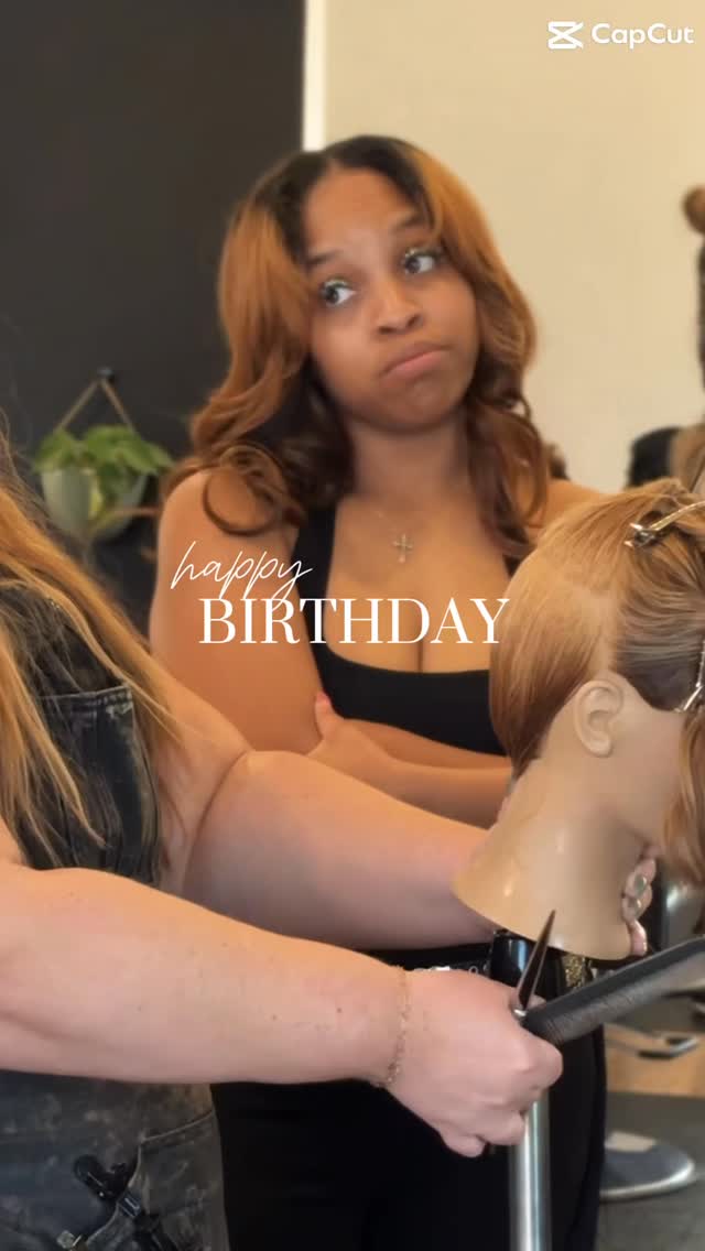 Happy Birthday to one of our wonderful assistants Khadijah!🤍✨
We hope you have the best day celebrating and enjoying the start of this new chapter. We are so lucky to have you on our team and love watching you grow.
We’re so excited for you to receive your license this summer — big things are ahead and we can’t wait to see you continue to shine. ✨
Help us wish Khadijah a happy birthday in the comments. 🎉 #wildindiehair #happybirthday