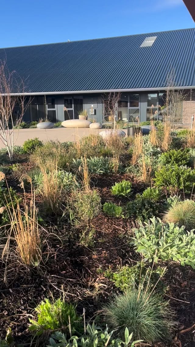 🤩 Not a bad spot to enjoy a Pilates class on a gorgeous morning like this!
Not a bad place to ‘work’ either 🥰
#spring #shrewsbury #reformerpilates #pilatesstudio