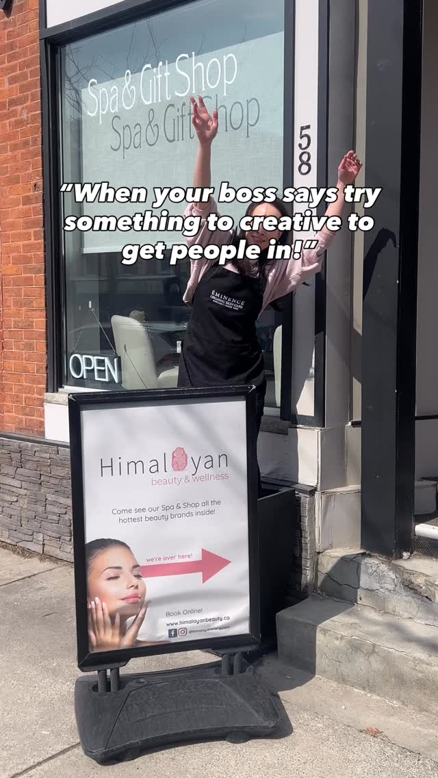 Come for the inflatable energy… stay for the skin transformation 🎈✨
Our social media queen @esthetician.brittany just out here looking silly on the streets of #downtownbowmanville 😂
#estheticianhumor #contentcreator #bowmanvillespa #smallbusinesssupportingsmallbusiness