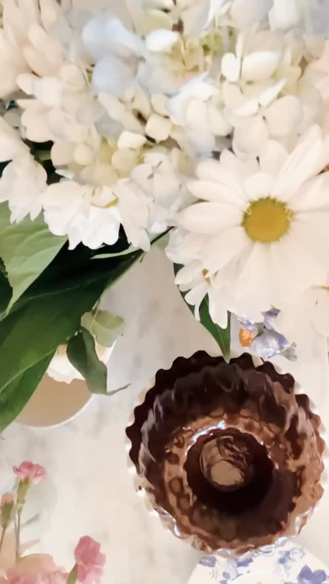 Chocolatey chocolate cake with oodles of dark chocolate ganache - another quick throw together ingredients recipe - box of devils food cake mix - one chocolate pudding mix- 4 eggs - cup sour cream - cup of coconut oil - one cup warm water _ 2 cups choc chips bake 350 55 mins - top wirh cream chocolate ganache #cake #chocolaterecipe #chocolatecake #EasyRecipe #dessert