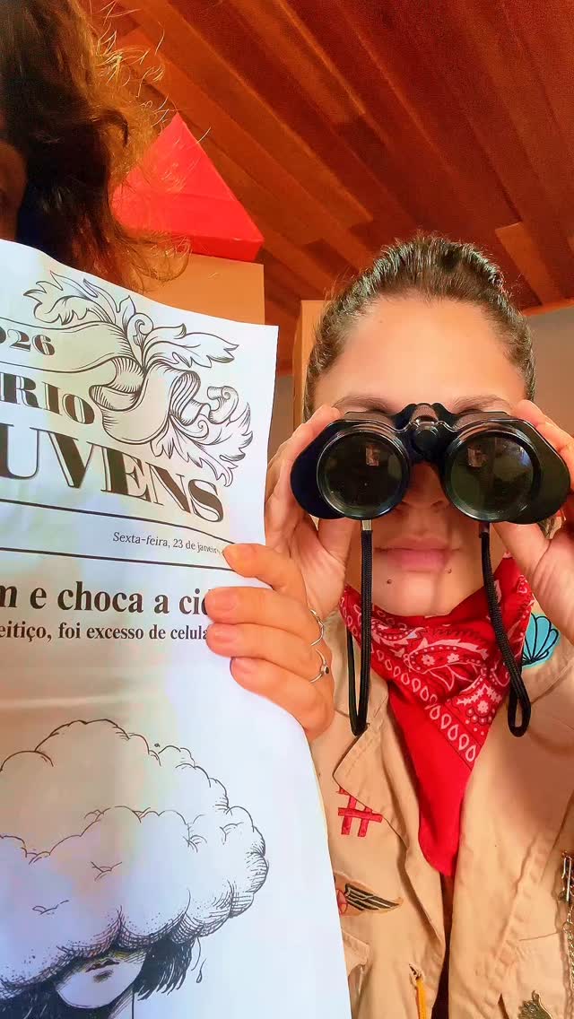 Elas estão investigando…🕵️♀️☁️🎭
As detetives de Menina Nuvem - uma aventura sem wi-fi já estão prontas para entrar em cena e convidar as crianças a embarcar nessa missão cheia de imaginação, humor e descobertas.
Amanhã é dia de espetáculo no Museu dos Brinquedos!
Um encontro para brincar, refletir e ajudar a trazer a menina de volta das nuvens do mundo virtual para o mundo das experiências reais. 🛝🛴🪀
Traga as crianças, convide a família e venha viver essa aventura com a gente.
MENINA NUVEM - UMA AVENTURA SEM WI-FI
DATA: 28 de março (sábado)
HORÁRIO: das 9h30 às 12h30
ATIVIDADES: espetáculo teatral (apenas 11h), brincadeiras tradicionais coletivas, exposição de
brinquedos, oficina de construção de brinquedos com reciclados, teatrinho de marionete e espaço de
leitura - todas incluídas no ingresso e realizadas ao longo dos turnos.
INGRESSOS: R$40 (inteira) | R$20 (meia) - PROMOÇÃO EM VIGOR: MEIA PARA TODOS!
Venda pelo Sympla - LINK NA BIO
ACESSIBILIDADE: rampas, portas alargadas e banheiros adaptados
CLASSIFICAÇÃO: livre
O Museu dos Brinquedos conta com o patrocínio da Cemig, por meio da Lei Estadual de Incentivo à Cultura de Minas Gerais, e com o apoio do Instituto Unimed-BH e do Instituto Marina e Flávio Guimarães – Grupo BMG, por meio da Lei Federal de Incentivo à Cultura, no projeto “2026 – Manutenção do Museu dos Brinquedos” (Pronac 254697); além das empresas Marcelo Guimarães Advogados e Associados e Decta Contabilidade. Realização: Governo de Minas Gerais – Aqui o TREM prospera, Ministério da Cultura e Governo Federal – União e Reconstrução.
#MuseudosBrinquedos #meninanuvem #ecadigital #teatroinfantil #belohorizonte @institutounimedbh @grupobmg.oficial @institutomfg_ @circuitoliberdade @prefeiturabh @culturaeturismomg