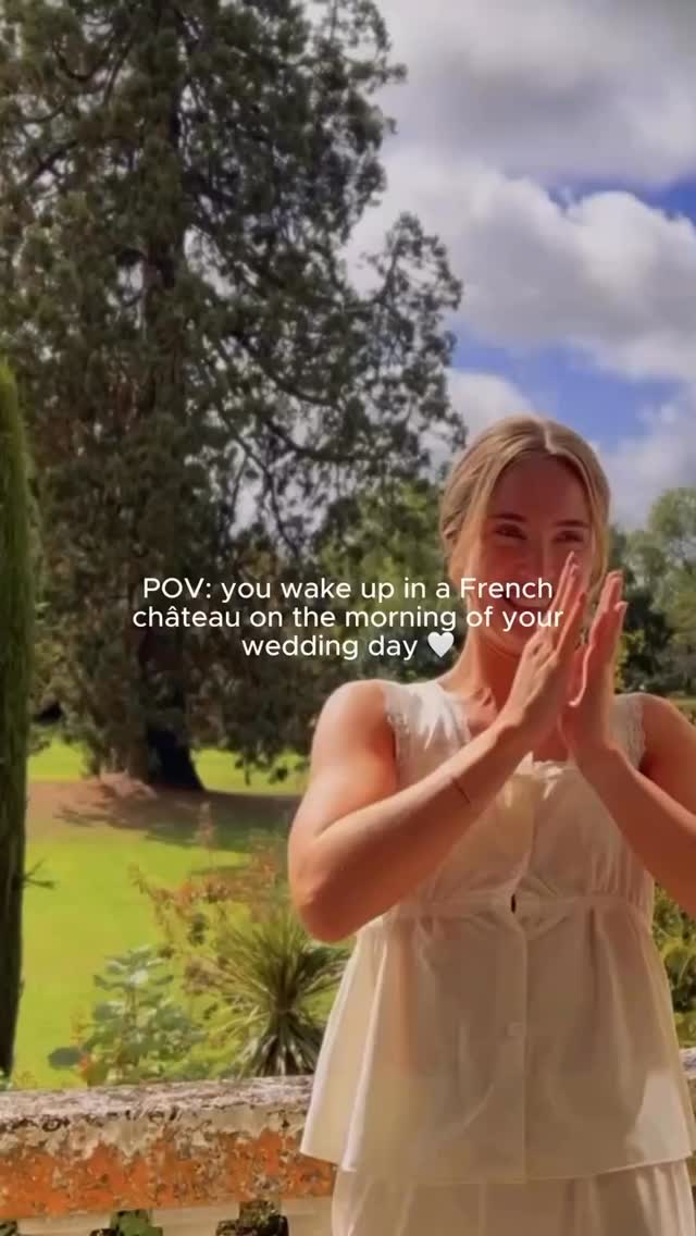 That wedding morning feeling ❤️ your day is finally here and the sun is shining.
Filming for memories 💛
@perfectlittlewedding