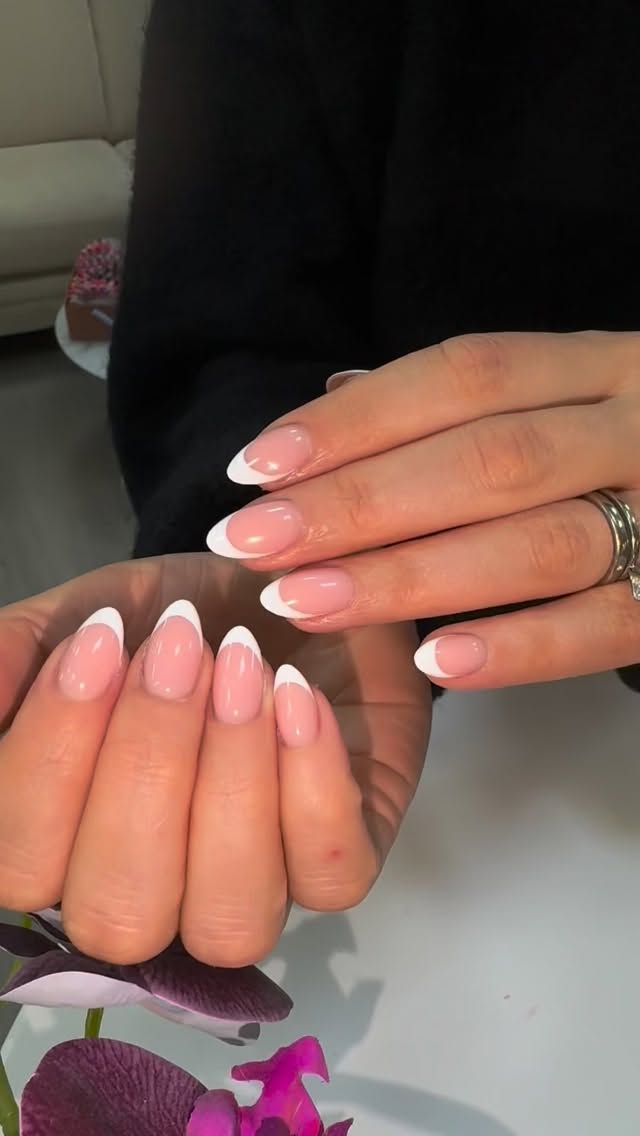 Luxury Nails i Mölndal Galleri #nailsdesign #akrylnaglargöteborg #nailstyle #gel #fransargöteborg