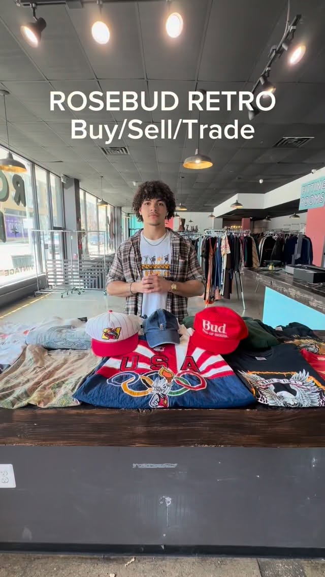 Don’t let your old clothing clog up your closet!! 🧥 Bring them down to Rosebud Retro and let’s help you out ✨
Turn pieces you don’t wear into cash or store credit and refresh your wardrobe with something new 🔥
Stop down at 40 West Chesapeake Ave in Towson 📍 and see what we’re all about 👀
We’re buying selling and trading all day 🛍️ so bring your best pieces and come hang with us 🎶
See you guys soon 😎