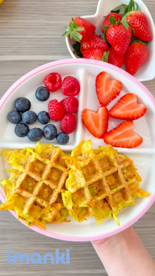 IMANKI Porzellan-Kindergeschirr ist eine hochwertige Alternative zu Silikongeschirr, Plastik oder Bambus.
Schenke deinem Kind von Anfang an ein hochwertiges und gesundheitsfreundliches Esserlebnis. ✨