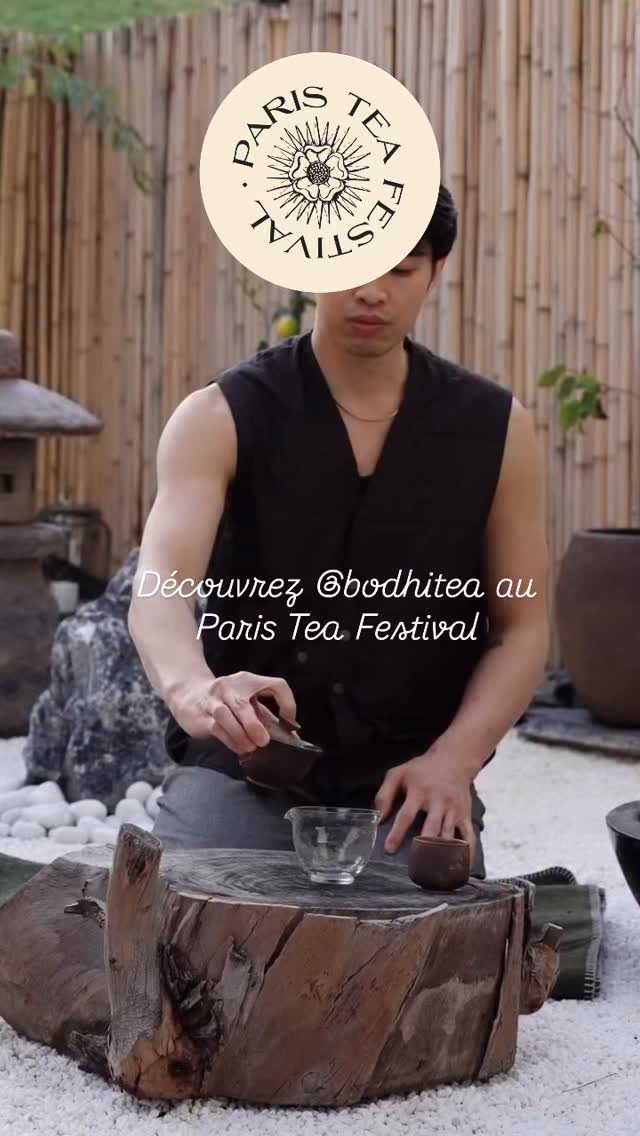 🇫🇷✨ NOUVEL EXPOSANT – BODHI TEA ✨
📍Chine
Une invitation à contempler le thé comme un art vivant, où chaque feuille raconte une histoire intérieure.
Au cœur du Yunnan, dans un jardin ancien transmis de génération en génération, Bodhi Tea cultive des thés biologiques en petites quantités, avec respect et patience.
Chaque récolte porte la mémoire des montagnes.
Bodhi Tea sélectionne également des objets façonnés par des artisans discrets, pour qui la tasse ou la théière devient un compagnon de présence.
Car le thé, lorsqu’il est préparé avec soin, révèle quelque chose de nous-mêmes.
Nous aurons la joie d’accueillir @bodhitea.co lors du Paris Tea Festival, pour partager ces thés rares et ces objets porteurs d’âme.
PARIS TEA FESTIVAL
📍 Samedi 13 juin
Parvis de la Mairie du XVème arrondissement
📍 Dimanche 14 juin
Maison Internationale
🎟️ Billetterie disponible
#paristeafestival #PTFouiouioui🔥
🇬🇧✨ NEW EXHIBITOR – BODHI TEA ✨
📍China
An invitation to contemplate tea as a living art, where each leaf tells an inner story.
In the heart of Yunnan, within an ancient tea garden passed down through generations, Bodhi Tea produces organically grown teas in small batches, with patience and deep respect for nature.
Each harvest carries the memory of the mountains.
They also curate teaware crafted by discreet master artisans, for whom a cup or teapot becomes a companion to presence.
Because tea, when prepared with care, reveals something within us.
We are delighted to welcome Bodhi Tea to the Paris Tea Festival to share these rare teas and soulful objects.
PARIS TEA FESTIVAL
📍 Saturday, June 13
Parvis of the Mairie of the 15th arrondissement
📍 Sunday, June 14
Maison Internationale
🎟️ Tickets available
#paristeafestival #bodhitea