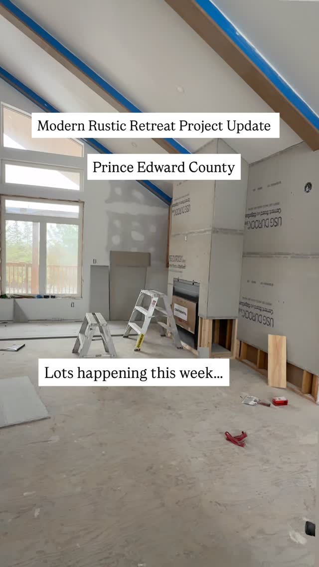 Modern Rustic Retreat Update! 🏡
The team from @aawdesignbuildltd has been very busy finishing up the beams for the vaulted ceilings and installing a 2 story wood wall in the stairwell, it’s looking so good! The wood is really bringing warmth and character into this space!
Downstairs has turned into a painting factory with 29 doors and casings getting painted before installation and we also have new garage doors installed into the huge heated floor garage…no more snow on your vehicle here! #modernrustic #beams #homerenovation #woodwall #princeedwardcounty realestate movingtothecountry countryliving