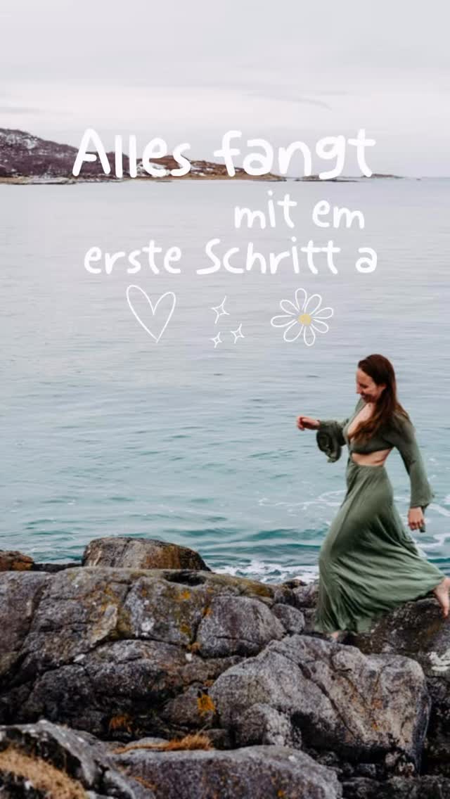 Und wenn masch du din erste Schritt?💐
Lueg i will dir ned säge, dass de ersti Schritt riiiiiesig si muess, weh tue muess oder unendlich viel Kraft bruucht. Villicht fühlt er sich ganz liecht und natürlich a. Wichtig isch, dass de negsti oder ersti Schritt wo du machsch, die i die richtig bringt, wo du gern hii möchtisch.
Was isch dis negste chliine oder grosse Ziel und was isch HÜT dr ERSTI Schritt wo du gah chasch?✨
STEPHANIEBUECHEL
STEPHANIEAURORA
ABTWILSG
FOTOGRAFINSTGALLEN
FOTOGRAFINOSTSCHWEIZ
RETREATSCHWEIZ
AUSZEITSCHWEIZ
ZURÜCKZUMIR
FURNA GRAUBÜNDEN
STGALLEN
RETREATNORWEGEN
TROMSØ
FOTOREISEFÜRFRAUEN
LIFECAOCH
ZYKLISCHESLEBEN
FRAUENPOWER
FRAUENCOACH
TAGESAUSZEITSTGALLEN
STEPHANIESSAFESPACE
SCHWEIZERPODCAST
PODCASTAUFSCHWEIZERDEUTSCH
