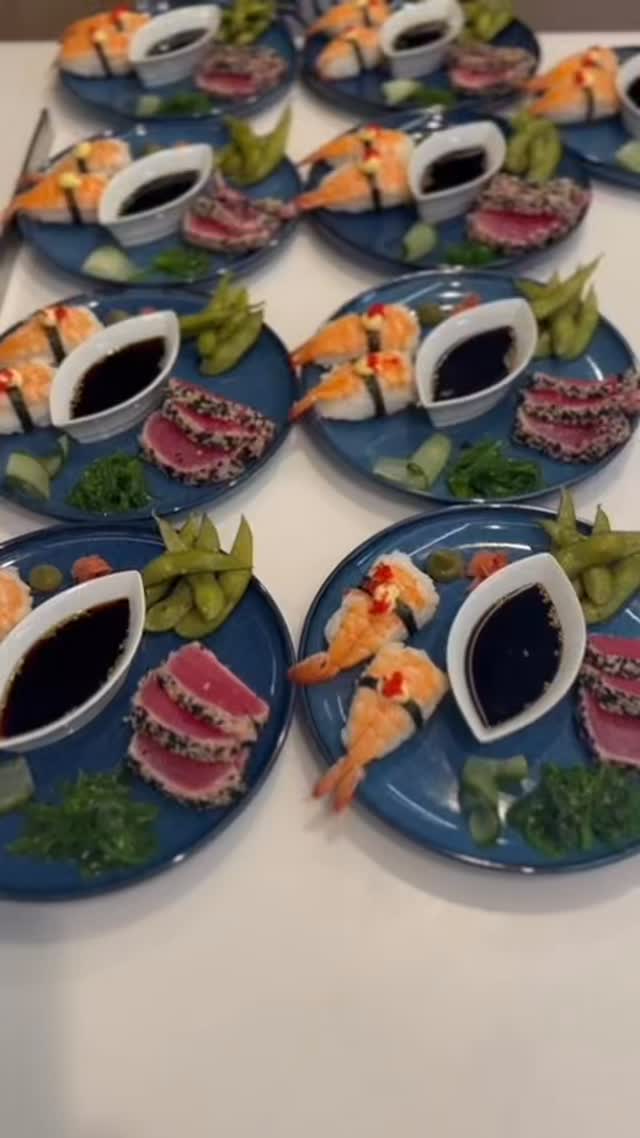 The final night on BLISS deserved a little artistry… so we plated up something special.
Each guest was welcomed with their own perfectly composed sushi plate — a balance of colour, texture, and just the right amount of indulgence.
Succulent shrimp nigiri, finished with a touch of roe. Sesame-crusted seared tuna, tender and blushing in the centre. Bright, fresh edamame on the side, with pickled ginger, wasabi, and soy ready for dipping just how you like it. With Chef Bex sporting her Matisse jacket from @funkychefco THE best chef jackets in the world!
Simple, elegant… but quietly indulgent.
There’s something about sushi on the last night. It feels celebratory without being heavy, social without needing formality. Plates arrive, conversations flow, and suddenly everyone’s leaning in a little closer, sharing favourites, swapping bites, and stretching out those final hours together.
A beautiful, flavour-filled send-off to a week none of us are quite ready to leave behind.
#BlissYacht #SushiNight #LuxuryCharter #BVI #YachtChef @rebecca.willows @robin_willows @horizonluxurycrewedyachts