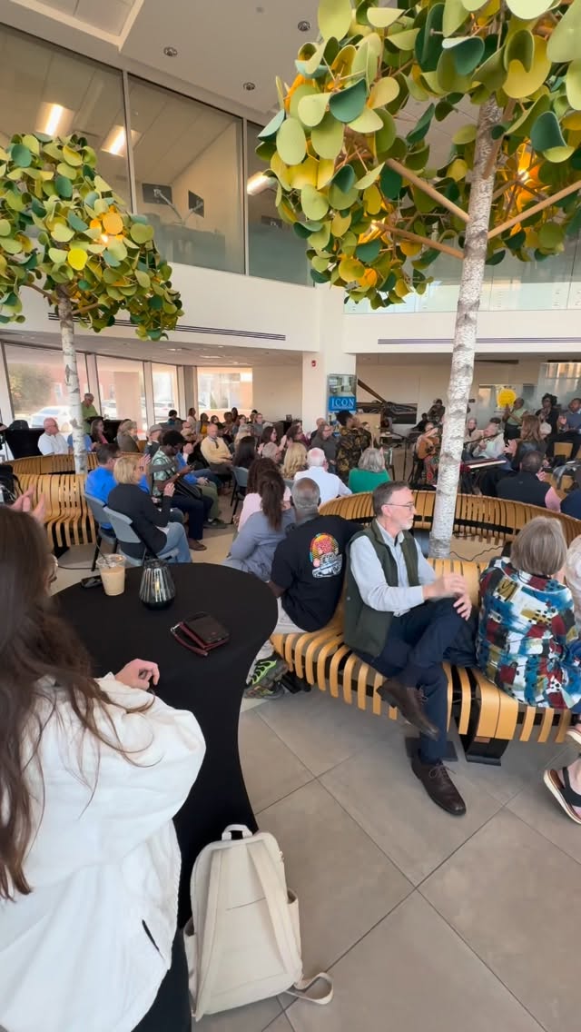 A jam PACKED evening this past Thursday 💥
A night full of songs, laughter, a few tears, a proposal, and amazing food and drink. If you haven’t been, what are you waiting on?!
Huge thanks to our presenting sponsor - @iconcustombuilders
➡️ Catch Freeport Jazz next month! April 16th - mark your calendar.