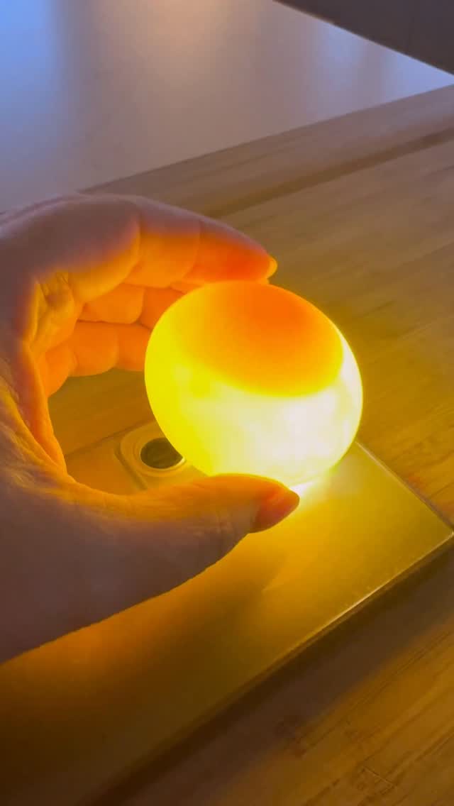 👉 1 œuf. 2 expériences.
Et surtout… une activité qui les captive vraiment.
Tout est déjà prêt sur mon site Child & Home 🤍
#activiteenfant #sansécran #activitemontessori #occupationenfant #parentalitepositive