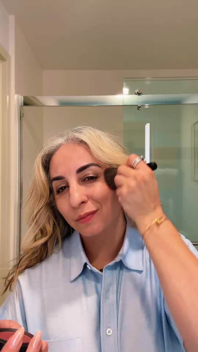 Not the kind people check on.
Not the kind that comes with meals or time off.
The kind you carry quietly—
when life doesn’t look the way you thought it would.
When prayers feel unanswered.
When you’re still showing up… but something in you is hurting.
And if we’re honest?
Most of us don’t talk about it.
We push through.
We smile.
We say “I’m good.”
But inside, we’re grieving something real.
Here’s what I’ve learned—
you don’t heal by ignoring it.
You heal by naming it.
By bringing it to God.
By letting Him meet you in the part you’ve been trying to carry alone.
This episode of Team Not Tired is for the woman who is strong on the outside…
but tired of holding it all in.
You don’t have to carry it quietly anymore. 🤍
🎙️ Listen to Grieving What You Didn’t Expect to Lose
Link in bio.
#TeamNotTiredpodcast #faithjourney #christianwomen #faith #womenoffaith