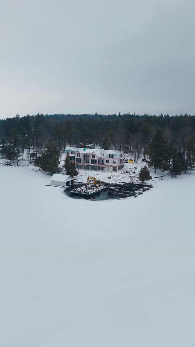 Construction has officially started on this boathouse, designed to match the cottage currently under construction on Lake Rosseau.
Stay tuned as the progress continues!
Follow @pattymacbuilt for more home & cottage inspiration!