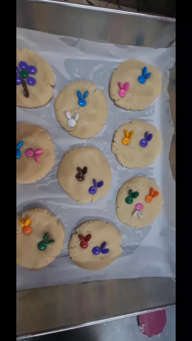Get somebunny some
sweet treats