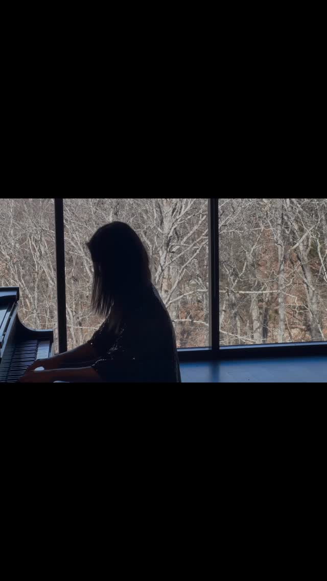 Billie Jean
by @michaeljackson
arr. by @francescoparrinomusic
Filmed @blackwulf2006
YouTube Link
https://youtu.be/dag7f3OhgHM?si=h7lDdLUbQ9A3ucqa
#hallelujah #michaeljackson #francescoparrino #piano #avivatu