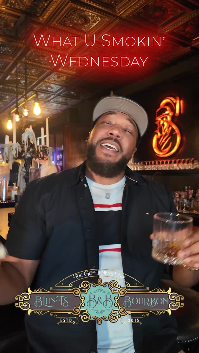 The weather is perfect 👌🏾 for another #WhatUSmokin #Wednesday and we’ll be at @sherrislounge #PSSITA on @bautizado_en_fuego #Ceniza and sampling some @silverthornreserve whiskey 🥃 🌬️💨💨💨🤌🏾
@nneomamusic will be setting the mood on her saxophone 🎷 🎵🎶
We live at 6pm, see you soon! #BluntsAndBourbon