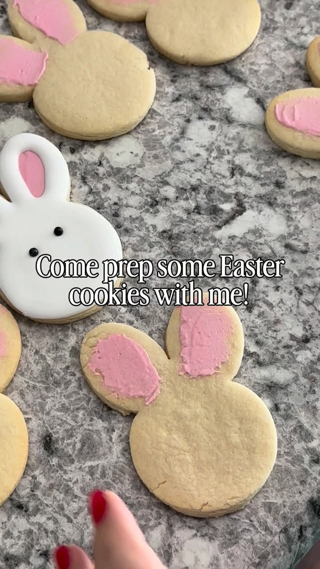 A little behind-the-scenes of this weekend’s Easter cookies 🐣🌷
I’ve been working on some of the sweetest designs for the bakery cart and it’s all starting to come together 🤍
If you want more boutique bakery cart sneak peeks (and first looks at what will be available), comment SNEAK PEEK and I’ll share more 👀✨
Also tell me… are you a classic sugar cookie person or do you go straight for the fun designs? 😍