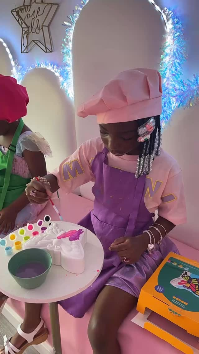 My favorite package! 🎨 🧖🏽♀️
Book this package today on TwoPeasInASpa.Com