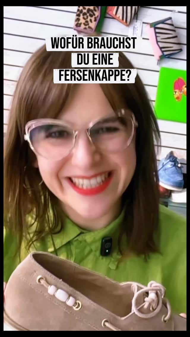 Wofür benötigen wir eine Fersenkappe? Wenn alles ganz ganz biegsam ist, fühlt es sich nur in der Hand gut an. Langfristig bekommt der Fuß dann weniger Stabilität. Ich erkläre dir, warum das so ist und freue mich, wenn du gekommen bist, um zu bleiben. #geigerschuheundtextil #nachhaltig #schuhe