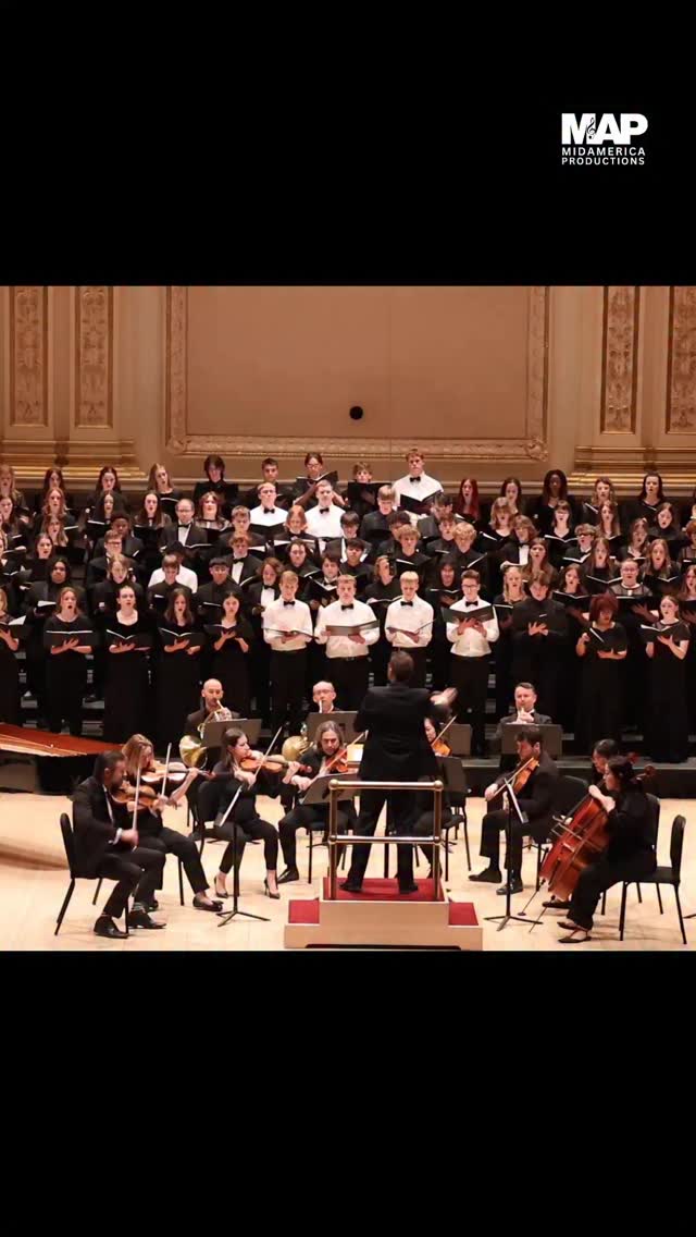 ✨ Bravo to all the incredible performers on a stunning performance of Illuminare by Elaine Hagenberg @elainehagenberg
Under the direction of Nathan Payant, this inspiring collaboration featured the New England Symphonic Ensemble alongside the Palisade High School Choirs, Apple Valley High School Choirs, Grand Junction High School Choirs, and Southwest MN Christian Schools Chamber Choir.
#ChoralMusic #ElaineHagenberg #Illuminare #NewEnglandSymphonicEnsemble #OntheMAP2026