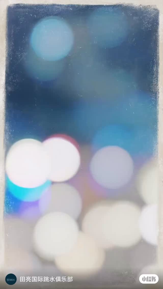 We are honored to have our divers receive incredible lessons and guidance from the renowned Olympic champion coach, Zhang, Ting! Coach Zhang, who has coached numbers of Olympic champions including Tian Liang; Li Na; Qin Kai; and He Zi; gave our iDive team invaluable lessons. Our divers gained so much knowledge, joy, and inspiration. The Tian Liang International Diving Club also provided many other top-level Chinese national coaches to help us during this Sanya training camp. Each iDive diver truly experienced world-class coaching!
#idivevancouver #teamidive #springboarddiving #platformdiving #vancouversportsclub