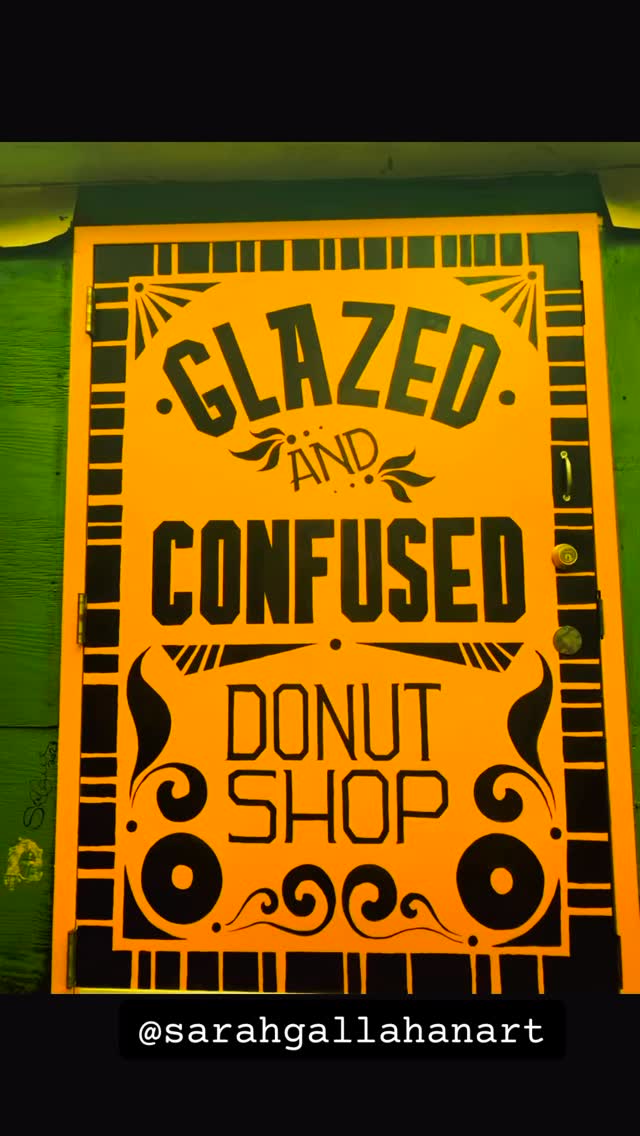 LET THEM EAT CAKE 👸🏼 #womanownedbusiness #breakfast #dessert #glutenfree #winchesterva