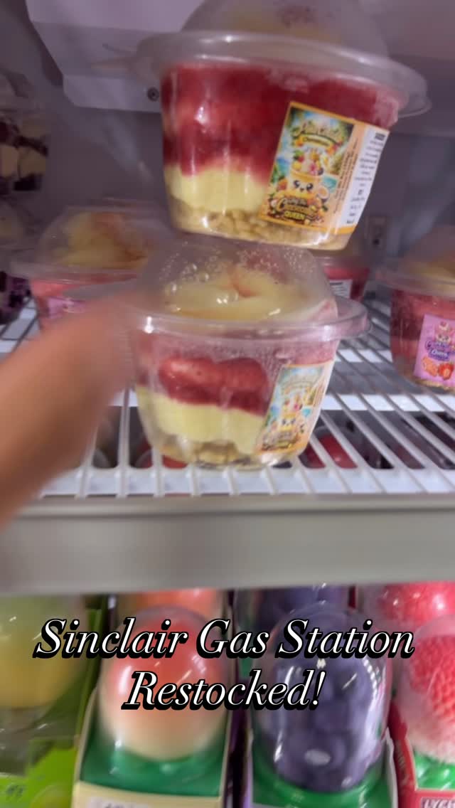 South Sac—Sinclair Gas Station is RESTOCKED! 🚨💗
In stock right now:
🍍🥥 Piña Colada
🍓 Strawberry Crunch
🍫 Oreo Chocolate
Go grab your cups before they’re gone again 😮💨🔥 Tag me when you find them! #JayTheCheesecakeQueen #SouthSacramento #SacramentoEats #CheesecakeCups #RestockAlert
