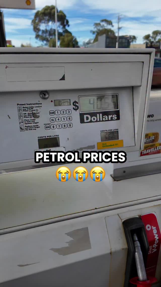 Petrol already took enough… so we’re stepping in ☕⛽
Introducing the Parental Coffee Subsidy.
Matched to petrol (because why not). 😂
Tag a parent who needs this!
📍 5 Silver Grove, Nunawading, Melbourne
#MiniTownKids #Indoorplayground #MelbourneMums #coffee #petrol