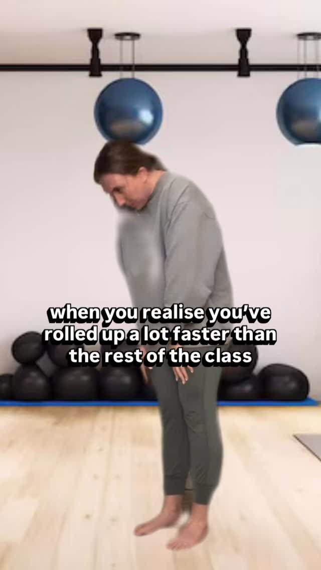 There’s always one… usually me 😆
#pilates #pilatesproblems #pilatesinstructor #rolldown #rollup