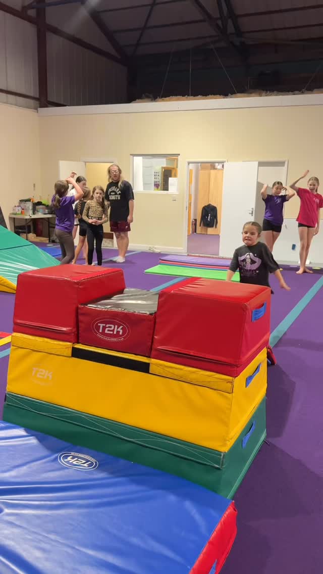 There’s only one week to go until half term… and we still have spaces available on our Easter Camps in Syston and Melton🤸♀️🐣
Members can book via LoveAdmin💜
Non-members email: hello@littlespringersgymnastics.com to secure your space💜
#littlespringersgymnastics #syston #leicestershire #meltonmowbray #gymnastics