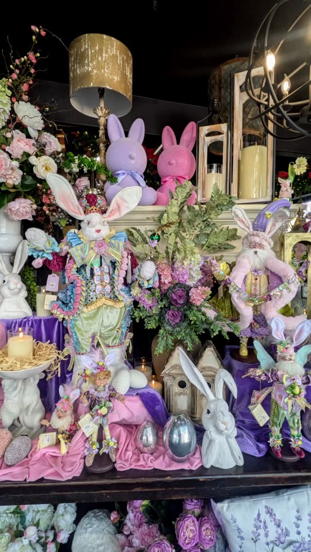 #1 RULE OF DECORATING:
Buy what you LOVE TO LOOK AT#livermorehomedecor #homedecor #livermoredowntown #easterdecorations🐰
