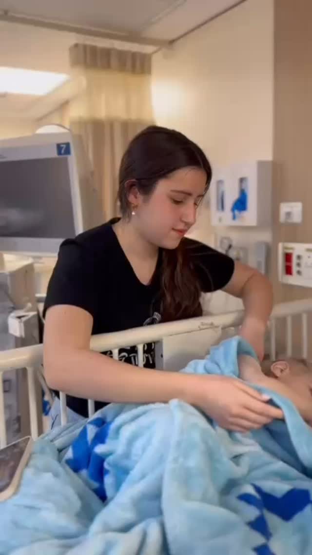 קמפיין מלחמה
דווקא בימים האלו הגיבורים שלנו נמצאים במלחמה בתוך מלחמה
הם צריכים את העזרה שלכם
זאת ההזדמנות שלכם לקחת חלק!
קישור בביו