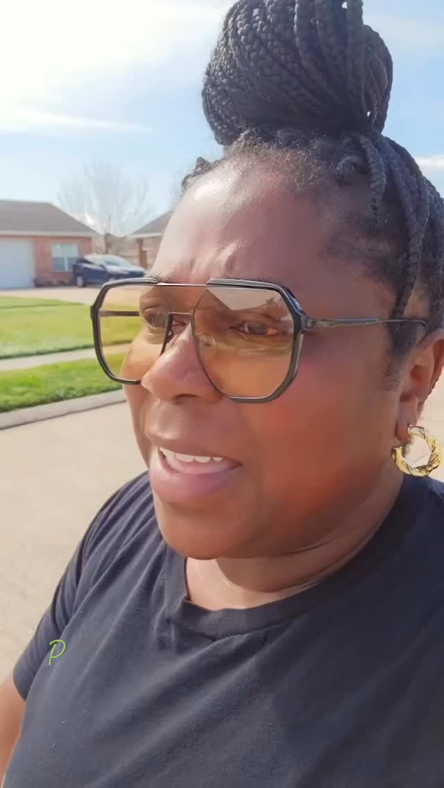 Women helping women is just everything. 🥰
#thematernalrevolution
#maternal
#mom
#moms
#mothers
#mama
#mamas
#momtobe
#momstobe
#maternalhealth
#sisterhood
#women
#equality
#equalityinmotherhood
#motherhood
#bettertogether