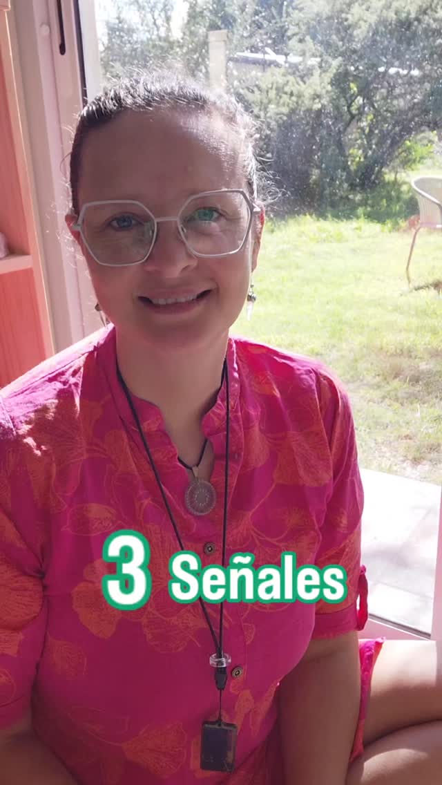 🧠Yo inferior o Yo superior ❤️
La idea no es luchar ni combatirlos, es reconocerlos en nuestro ser para integrarlos desde el amor y la conciencia.
Si queres hacer conciente tu energia, vivir en presencia y en calma o expandirte aun mas, desde Malaquita la invitación es que puedas observar tu propio proceso,sin juicio, y avanzar por el camino de tu alma.
Escribime y vemos junt@s como transitar este tiempo.
Abrazo, Emi ✨️