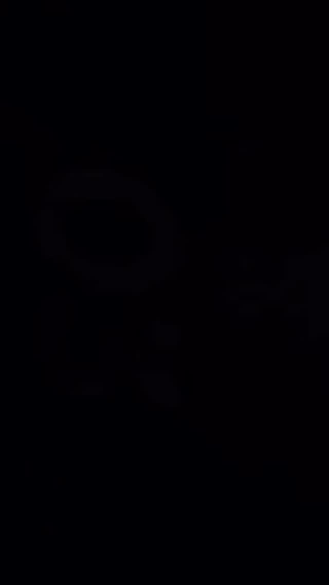 Complet jusqu’à septembre 2026.
Certains parleront de timing.
D’autres de stratégie.
La vérité est souvent moins confortable 😉
Il y a eu des tentatives pour freiner.
Des contextes pour faire plier.
Des moments où l’on tombe… parfois plus fort que prévu.
Mais certaines trajectoires ne se négocient pas. Elles se traversent.
Alors on ajuste.
On encaisse.
Et surtout, on se relève.💪🏻
Aujourd’hui, je consacre mon temps à :
→ des contrats premium engagés
→ des accompagnements de dirigeants qui assument leurs décisions
→ du consulting stratégique où l’on construit, pour de vrai
Moins de bruit.
Plus de précision.
Plus d’impact.
Le printemps s’installe.
Et avec lui, une forme de renaissance… maîtrisée.
Les nouvelles demandes s’ouvrent désormais sur les prochains créneaux.
La visibilité attire.
La structure, elle, sélectionne.
Nittaya, un point c’est tout.