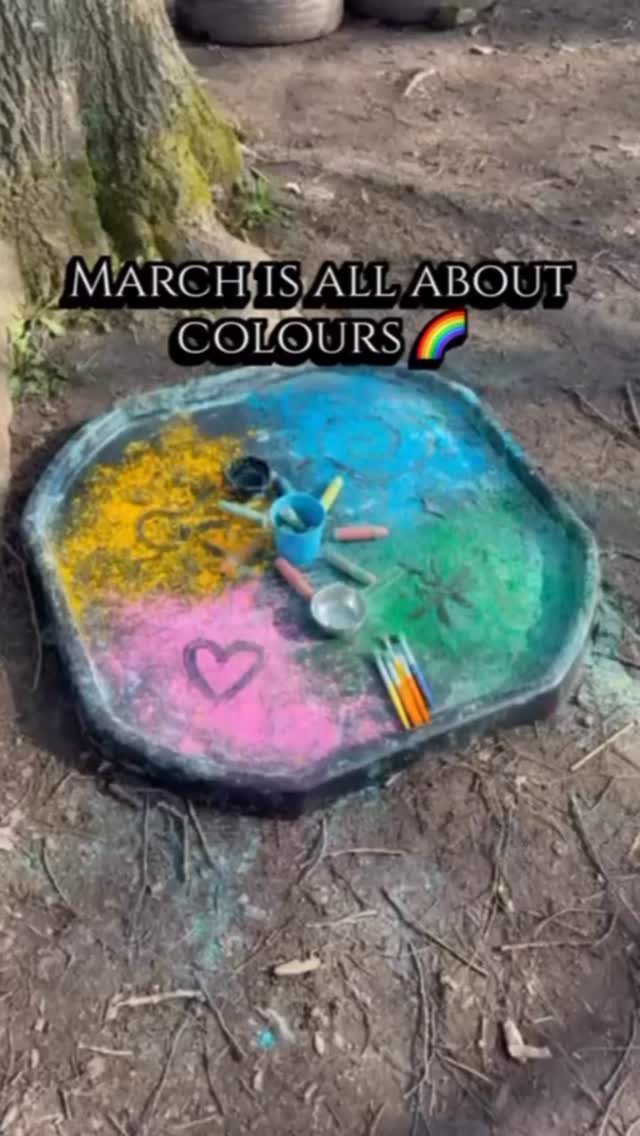 This week of sessions has been filled with beautiful colourful activities 🌈 and the sun was shining throughout!☀️