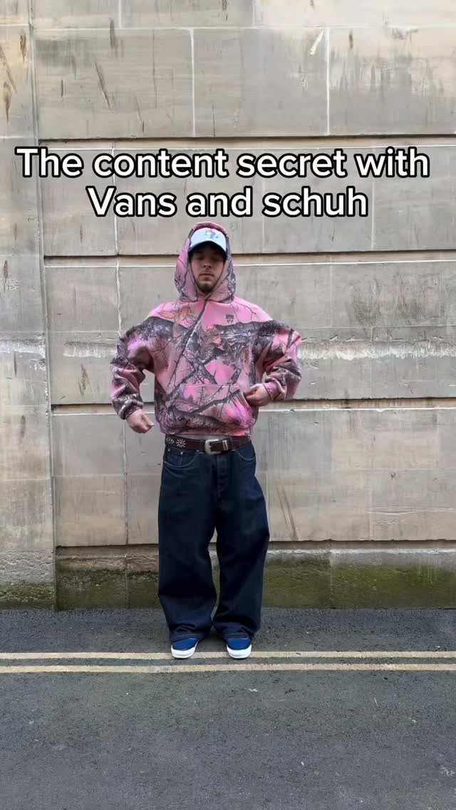 @antskicks for @vans_europe & @schuh
📧 Please contact antskicks@resonate-talent.com to collab