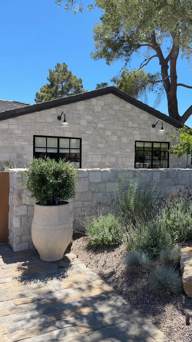 Hello Sunshine ☀️
We know these clients are all set for Spring! Do your outdoor spaces need some love? Call us 🤍