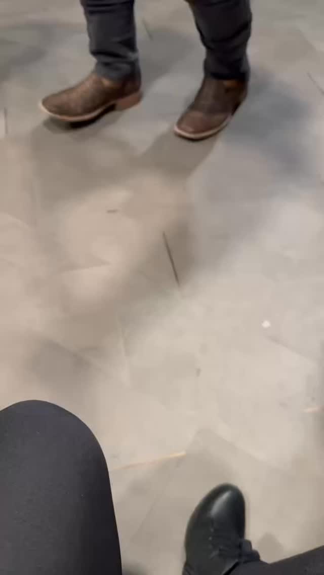 From the green room to the stage singing the historic @garthbrooks hit “More Than A Memory” with my friend & songwriting hero @billymontana1 this weekend in Williston, North Dakota was a moment I’ll cherish forever. 🎸🙏🏼
Especially since Billy wrote it with our friends @leebrice & @kylecjacobs who is no longer with us.
Thank you Billy for allowing me to sing one of my favorite songs with you & North Dakota for being such an amazing audience 🙏🏼 I can’t stop smiling 😬
📸: @jessiegofficial & @jamiefloyd
#tour #garthbrooks #singer #songwriter #artist