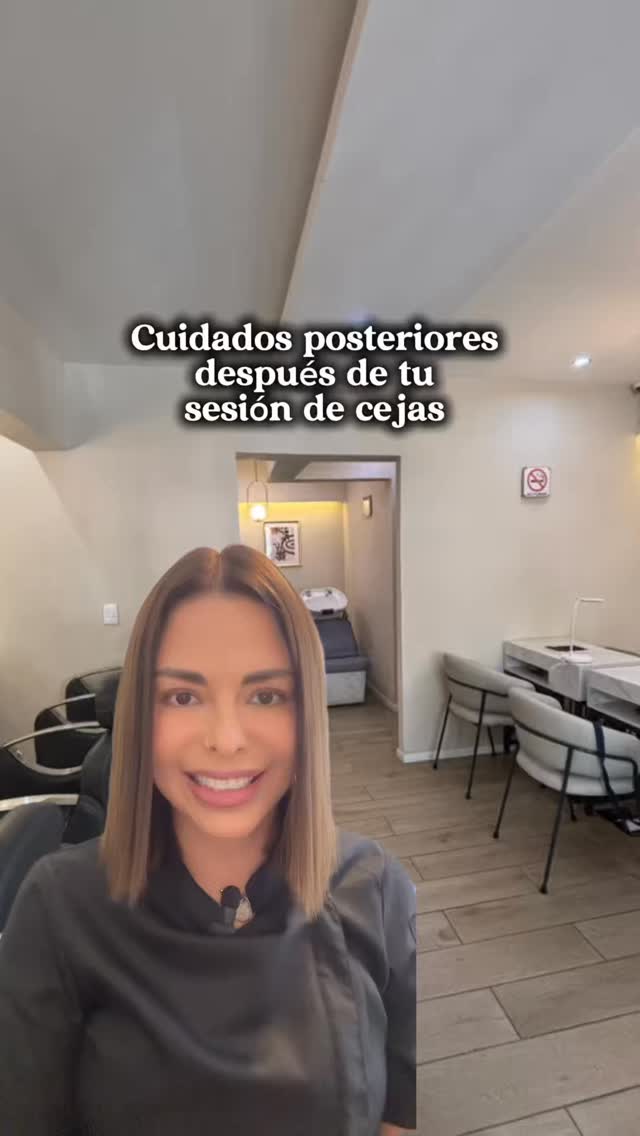 Te explico los cuidados posteriores a tu sesión de cejas, es súper fácil 😉
Nada complicado… ¡y cero miedo!