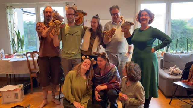 Dankbaar 🫶🏻 8 nieuwe pasgeboren baby girafkes🦒 #verbindendecommunicatie #geweldlozecommunicatie #nonviolentcommunication