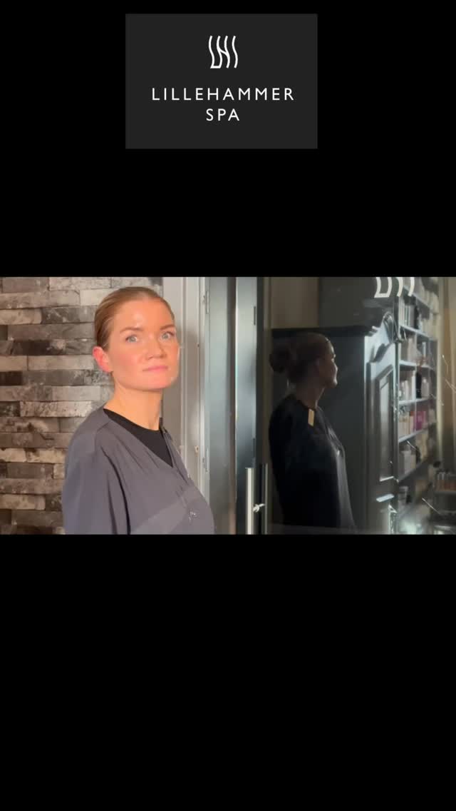 ✨ En pause – sammen ✨
Se øyeblikket når våre terapeuter tar imot et par inn til en varm og rolig opplevelse i kurbadet 🕯️💛
La varmen myke opp ømme muskler, mens skuldrene senkes og stresset slipper taket…Dette er mer enn bare behandling – det er kvalitetstid, ro og nærhet.
Perfekt for kjærester som ønsker å koble av sammen i en travel hverdag
Gi dere selv en opplevelse dere vil kjenne lenge etterpå.Begrensede timer tilgjengelig – book nå ✨
—
✨ A moment – together ✨
Watch as our therapists welcome a couple into a warm and calming spa ritual 🕯️💛
Let the heat ease sore muscles while stress melts away…This is more than a treatment – it’s connection, relaxation, and time well spent together.
Perfect for couples who want to unwind and recharge together
Give yourselves an experience you’ll feel long after.Limited availability
#lillehammerspa #lillehammerspa #wellness
@followers #massagistas #bodywaxing