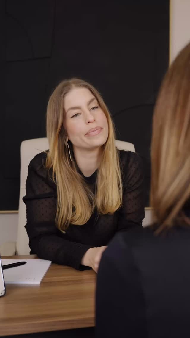 ⚠️Se fez preenchimento labial e ficou desproporcional temos solução!
Com recurso a um antídoto- a hialuronidase- podemos reverter preenchimentos exagerados e desproporcionais.
Porque um lábio bonito não tem que chamar a atenção, tem que realçar a sua beleza.
#facemi #preenchimentolabial #hialuronidase #labiobicopato