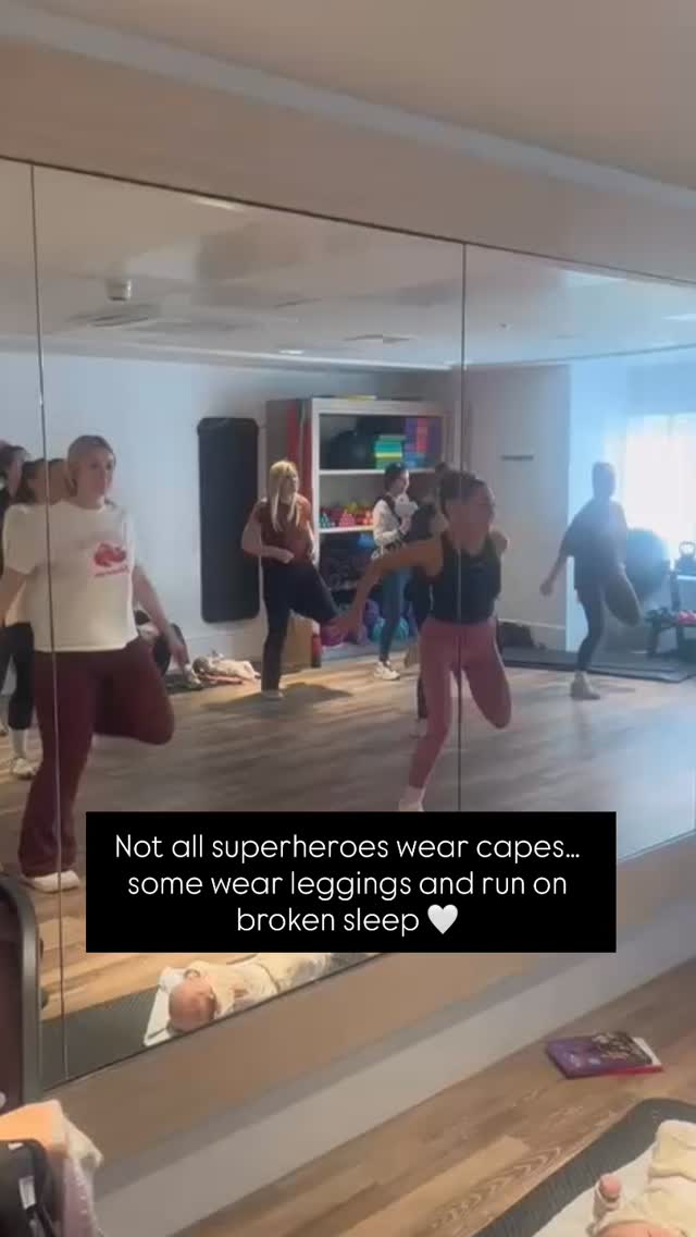 �When you get a moment to show up for yourself 🥹
I’m so happy to be involved with @the.fourthvillage an 8 week local programme for postpartum mums. It’s giving mums the magical tools to navigate the postpartum period 💗💫
As you know - my support is online, but on occasion I squeeze in something ‘in person’ + it always fills my heart ♥️
✨ See….us mums are constantly giving everything to everyone else
✨ But despite our tired eyes we need to find a moment to show up for ourselves
✨ It’s OK to want to feel stronger, lighter and find that bit of self confidence we have lost
✨ So take your moment, make it happen - these mums did 💪
Here, we did just a few moves to get the happy hormones pumping 😍; learnt how to re-activate the core; checked for ab separation, discussed the safe return to exercise and of course.. coffee ☕️👏
✨ Knowing where to start is often the problem & knowing it doesn’t have to be big or look perfect.
💛 Well done to these mums who took that moment for them, and many will be taking a few more moments in April with my support, on the Core Builder 💪
If you’re feeling ready (even just a little bit),�I can help you make progress in a way that actually fits around you 💛 Feel free to reach out.
Doors close to all April programs very soon 🫶
#katesmumfitclub #motherhoodjourney #mumandbabyexercise #mumssupportingmums #workoutsforwomen