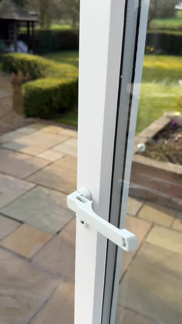 🌅 Every morning, the world resets - and you can too.
Whether you’re carrying something heavy or just ready to feel different, your mind is more capable of change than you might think.
😊 That’s what I do. I help clients let go of what’s been holding them back, so they can step into their days feeling calmer, lighter and more like themselves.
A new day really is a new beginning. 🪟🌸
💬 Drop me a message because I’d love to chat about how I can help.
📍 Nottinghamshire | Online sessions
#mentalhealthawareness #selfcare #anxiety