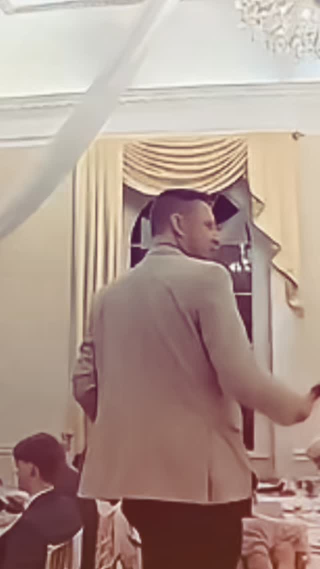 This is what I love about weddings - when the room wakes up, the music starts, the dancing begins - people realise “this is a real celebration!” #wedding