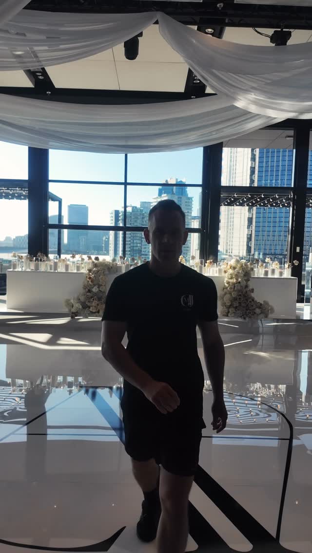 BTS at the Wedding of Amy & Alex at @luminare.southmelbourne 🤍
#melbourneweddingdj #weddingdj #luminare #weddingbts