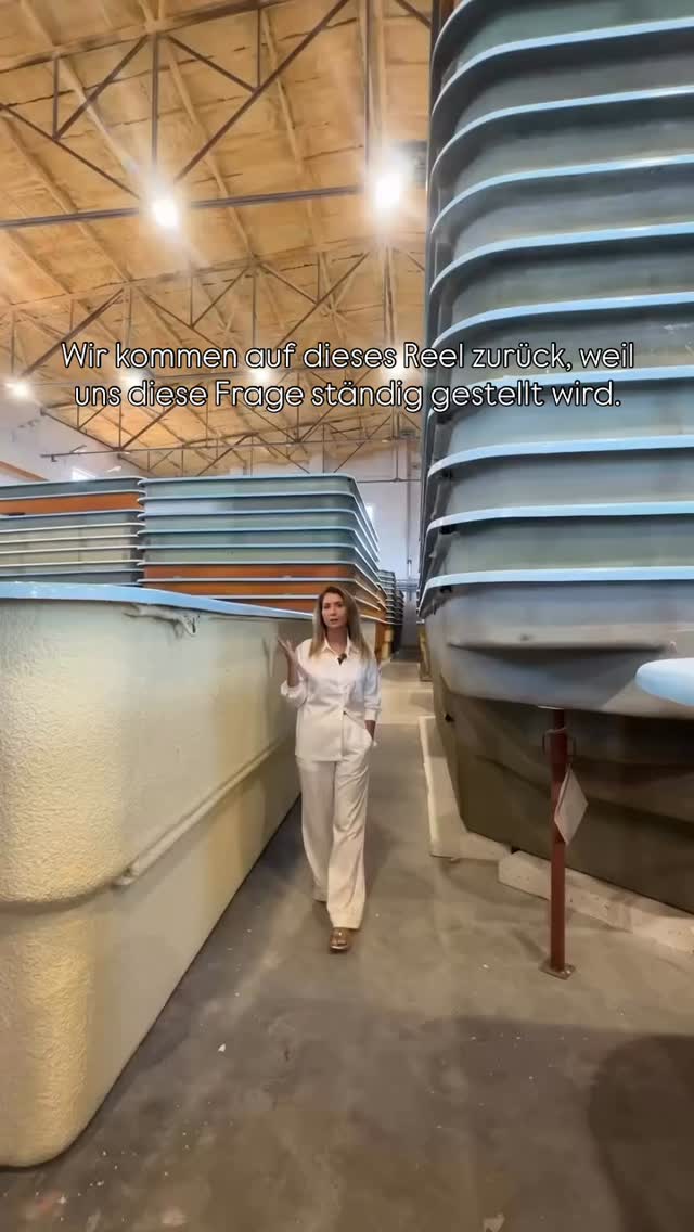 Wir posten dieses Reel noch einmal, weil diese Frage ständig zurückkommt: Wie lange wartet man auf einen Pool?
Bei uns ist es oft sogar nur eine Woche, manchmal noch weniger, wenn es jemandem wirklich eilig ist.
Das ist möglich, weil wir Pools sofort ab Lager verfügbar haben.
Nicht alles muss mit langer Vorlaufzeit bestellt werden.
Manchmal kann es wirklich schnell gehen.
Speichere dieses Reel, wenn das Thema Pool für dich gerade interessant ist.
#gartenpool #pool #schwimmbad #garten #gfkpool