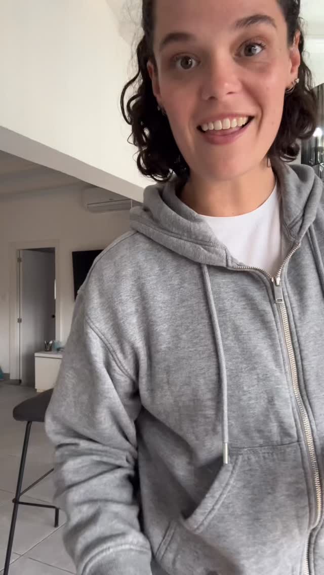 This is a snippet of one of the many videos we send our clients. Providing them with support for new exercises, form adjustments, offering modifications (as seen here), and always encouraging & cheering them on.
Want to see what else we do? Tap follow ✌🏼