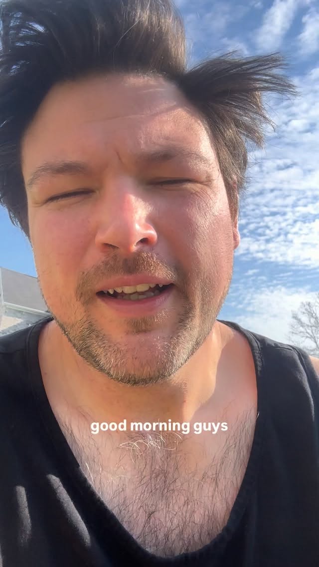 Stoked to be joining @sobersessionsofficial this Friday March 27th with @ronpopemusic & @kinglazyeye at @mmusicworks Hope to see you there! ☮️
Ticket link in bio 🎟️